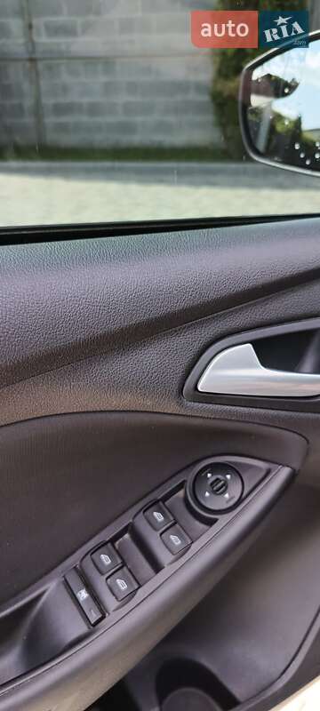 Седан Ford Focus 2015 в Кропивницком фото 6 Седан Ford Focus 2015 в Кропивницком