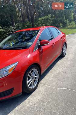 Седан Ford Focus 2015 в 
