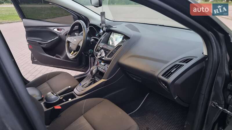 Хэтчбек Ford Focus 2017 в Каневе фото 29 Хэтчбек Ford Focus 2017 в Каневе