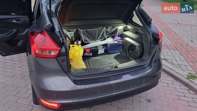 Хэтчбек Ford Focus 2017 в Каневе фото 61 Хэтчбек Ford Focus 2017 в Каневе