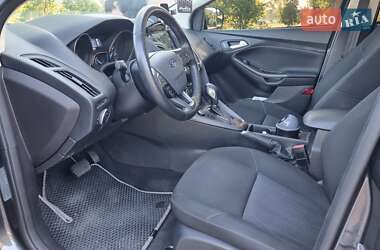 Хэтчбек Ford Focus 2017 в 