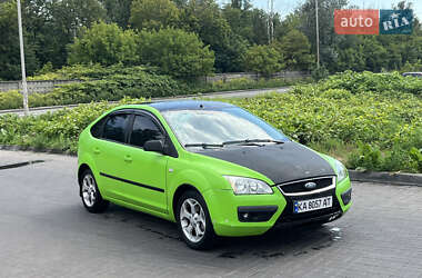 Хэтчбек Ford Focus 2005 в Киеве
