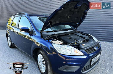 Универсал Ford Focus 2010 в 