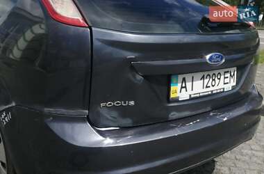 Хетчбек Ford Focus 2010 в 