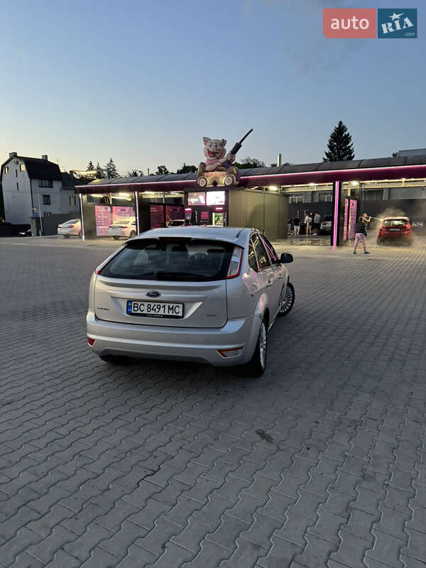 Хэтчбек Ford Focus 2010 в Львове фото 4 Хэтчбек Ford Focus 2010 в Львове