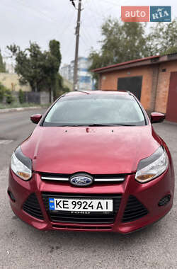 Седан Ford Focus 2013 в Новомосковську