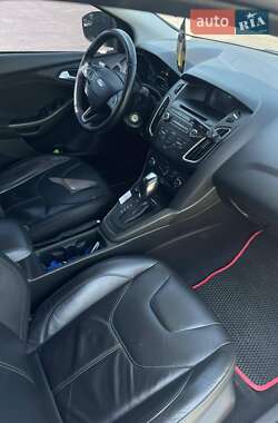 Седан Ford Focus 2016 в Бершаді
