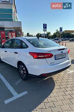 Седан Ford Focus 2016 в 