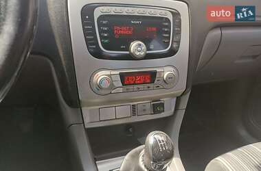 Седан Ford Focus 2008 в 