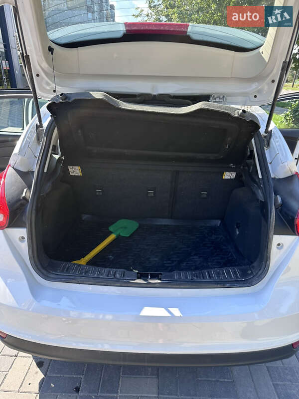 Хэтчбек Ford Focus 2015 в Хмельницком фото 19 Хэтчбек Ford Focus 2015 в Хмельницком