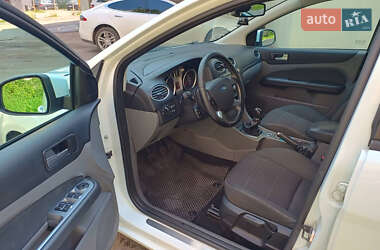 Универсал Ford Focus 2010 в 
