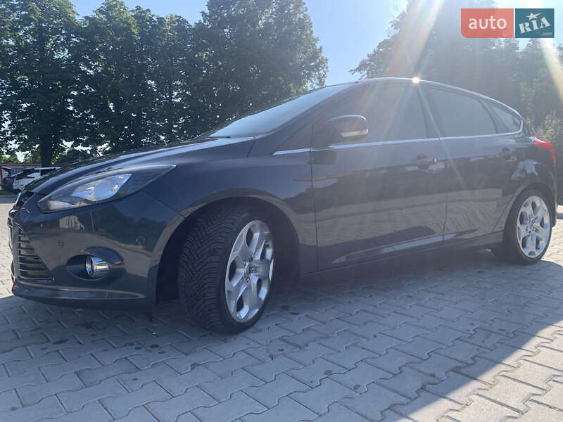Хэтчбек Ford Focus 2013 в Стрые