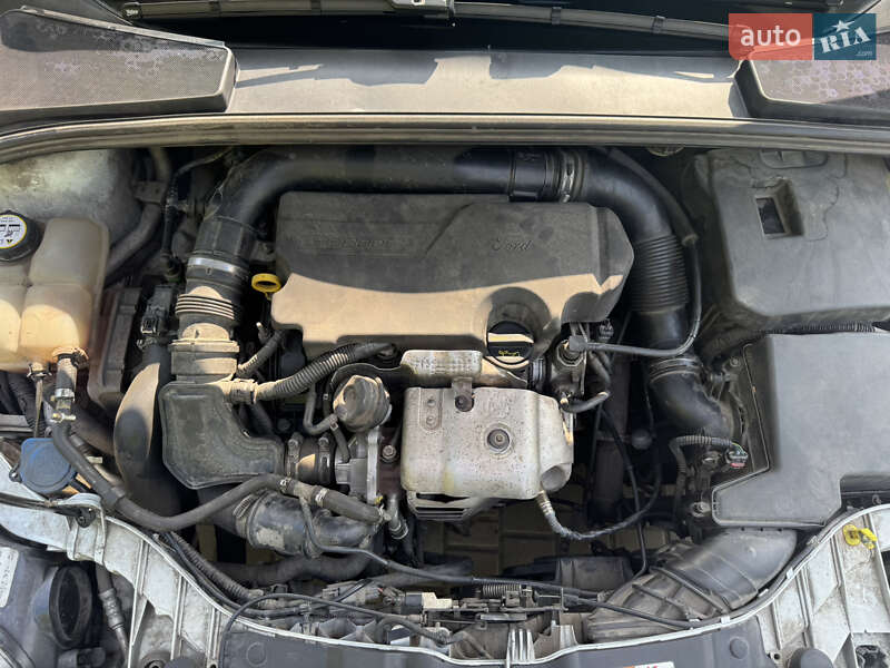 Хэтчбек Ford Focus 2013 в Днепре фото 7 Хэтчбек Ford Focus 2013 в Днепре