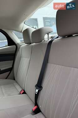 Седан Ford Focus 2015 в 