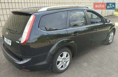 Универсал Ford Focus 2010 в 