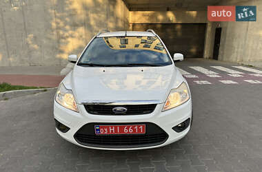 Универсал Ford Focus 2010 в 