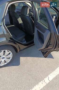 Хэтчбек Ford Focus 2008 в 