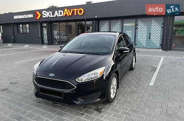 Седан Ford Focus 2016 в 