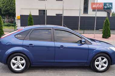 Хэтчбек Ford Focus 2008 в 
