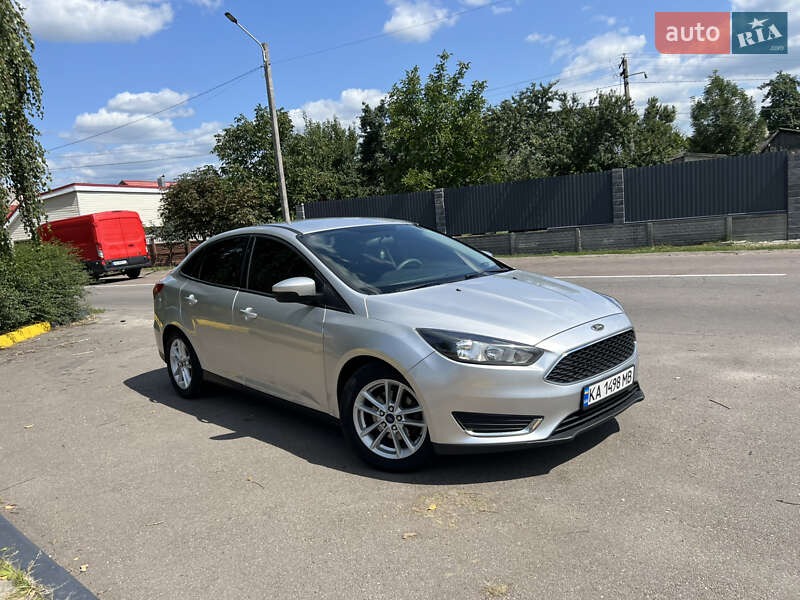 Седан Ford Focus 2015 в Киеве