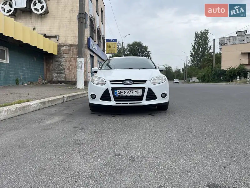 Ford Focus 2012 VIN WF0KXXGCBKCL43674 фото оголошення 26 з 61