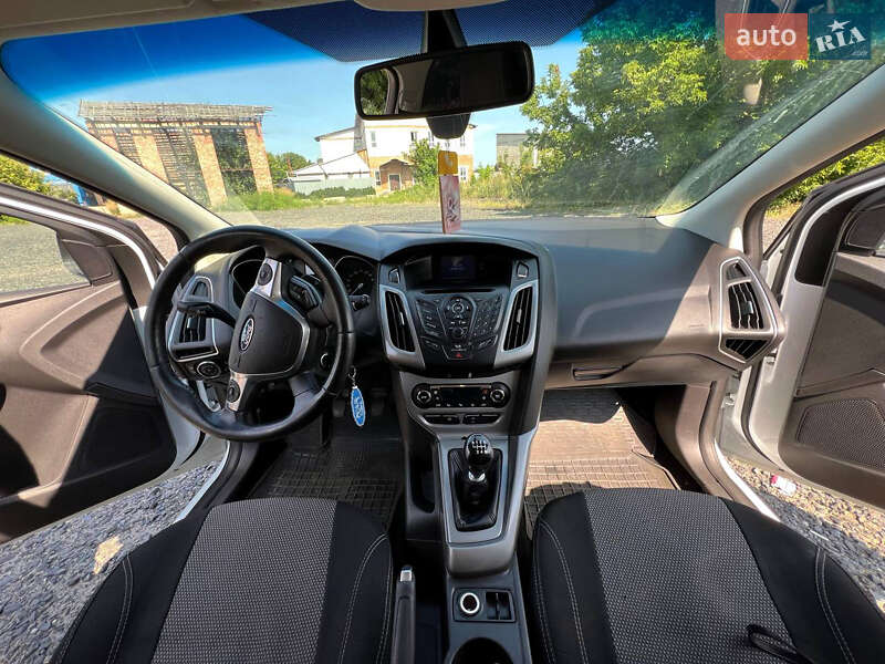 Универсал Ford Focus 2011 в Богодухове