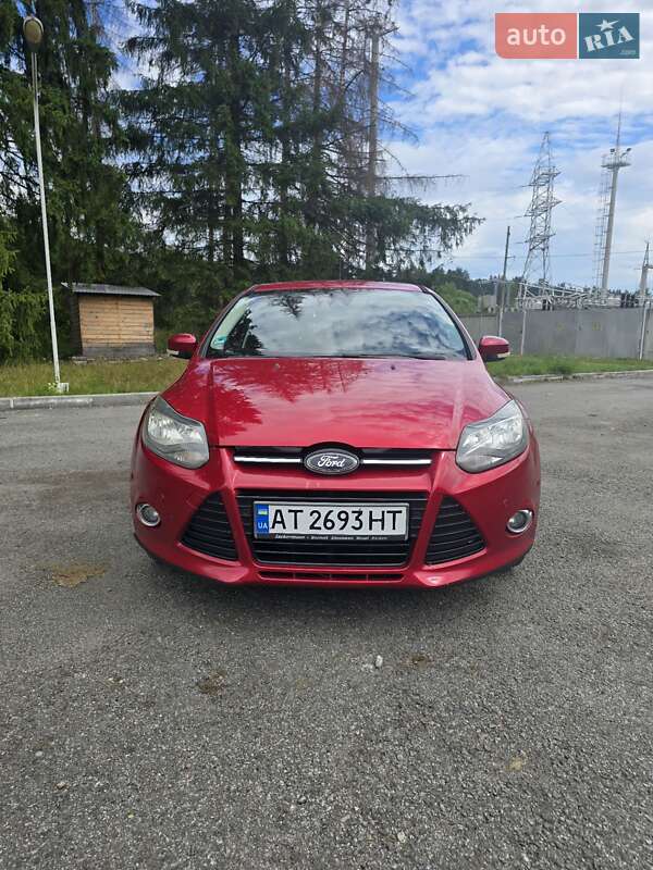 Хетчбек Ford Focus 2011 в Верховині