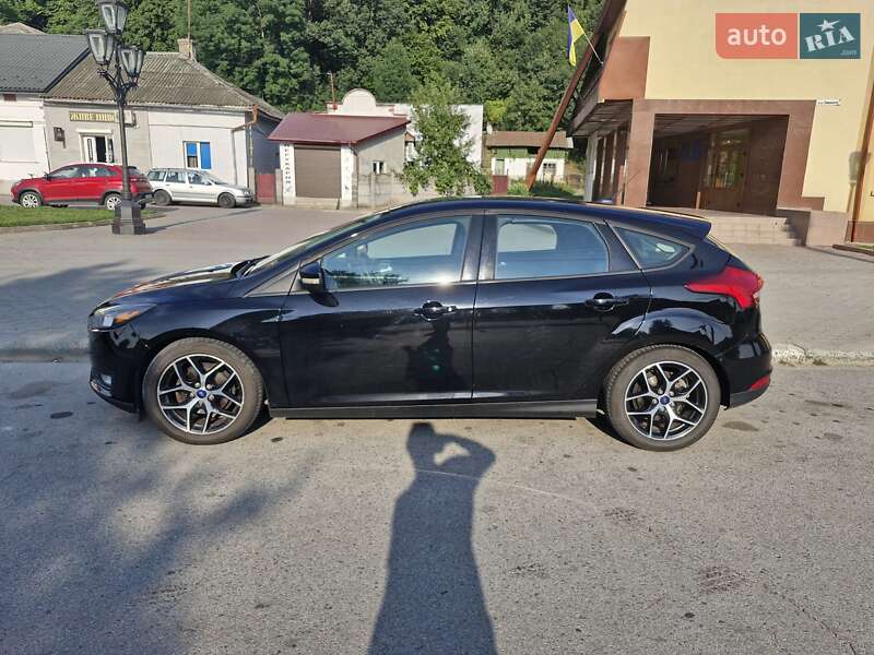 Хетчбек Ford Focus 2017 в Івано-Франківську