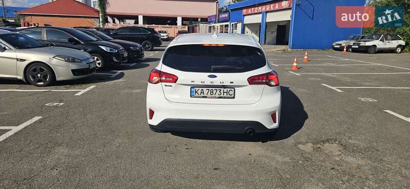 Хэтчбек Ford Focus 2019 в Софиевской Борщаговке