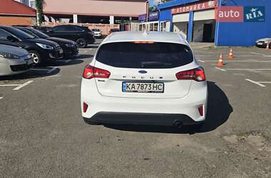 Хэтчбек Ford Focus 2019 в 