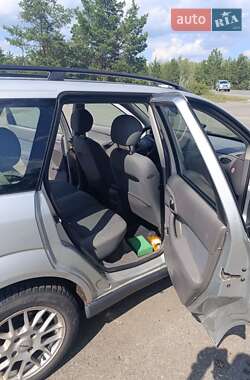 Универсал Ford Focus 2002 в 