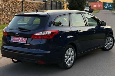 Універсал Ford Focus 2012 в  фото 7 Універсал Ford Focus 2012 в