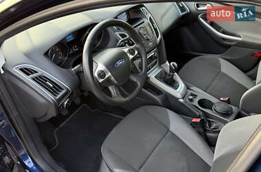 Універсал Ford Focus 2012 в  фото 21 Універсал Ford Focus 2012 в
