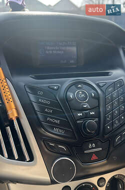 Седан Ford Focus 2012 в 