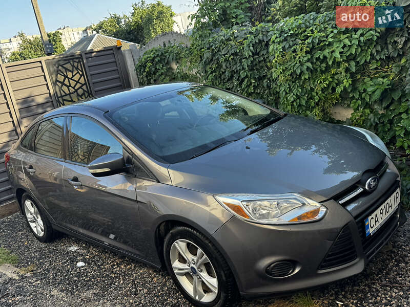 Седан Ford Focus 2014 в 