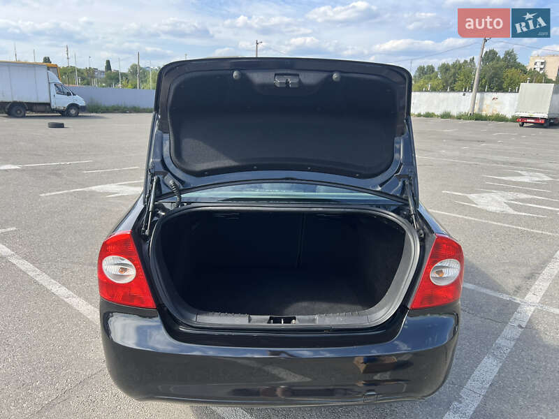 Седан Ford Focus 2008 в Киеве