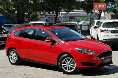 Хэтчбек Ford Focus 2016 в 