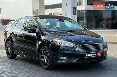 Седан Ford Focus 2015 в 