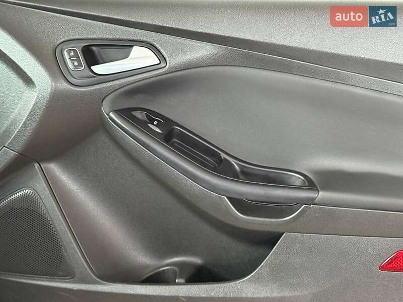 Седан Ford Focus 2015 в Одессе