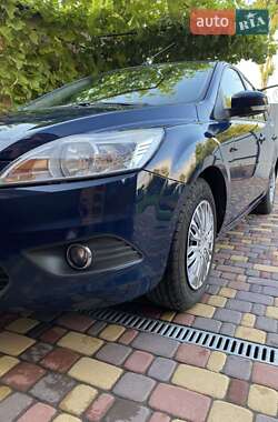 Универсал Ford Focus 2010 в 
