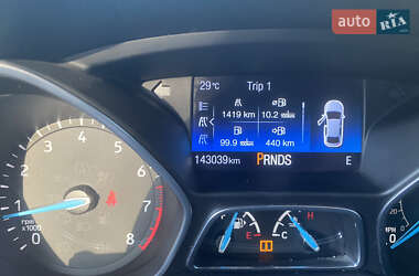 Седан Ford Focus 2017 в 