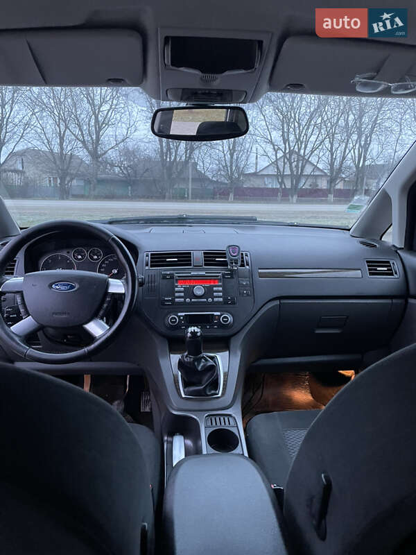 Хэтчбек Ford Focus 2007 в Чемеровцах