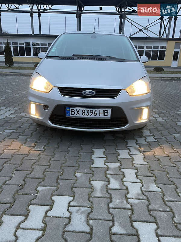 Хэтчбек Ford Focus 2007 в Чемеровцах