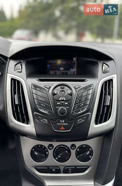 Универсал Ford Focus 2011 в 