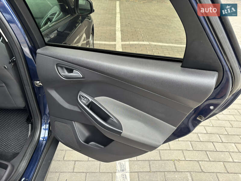 Универсал Ford Focus 2011 в Луцке