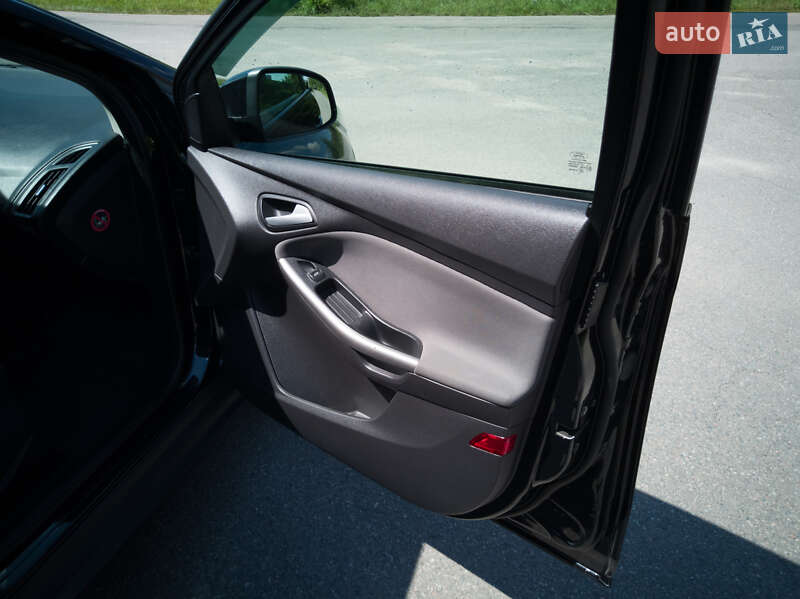 Универсал Ford Focus 2013 в Киеве