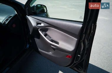 Универсал Ford Focus 2013 в 