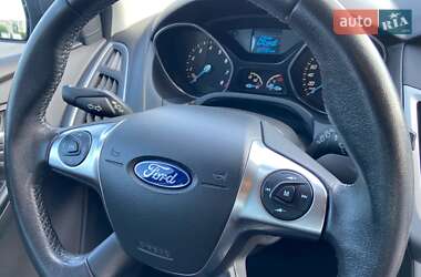 Универсал Ford Focus 2013 в 