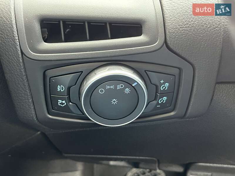Седан Ford Focus 2016 в Харькове