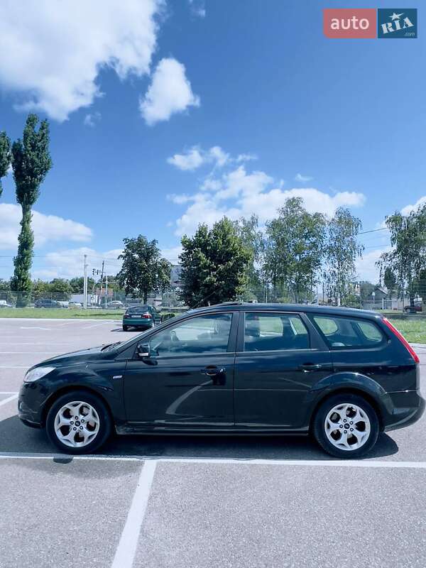 Универсал Ford Focus 2009 в Житомире